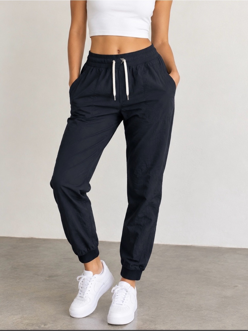 Vuori Black Drawcord Jogger Pants